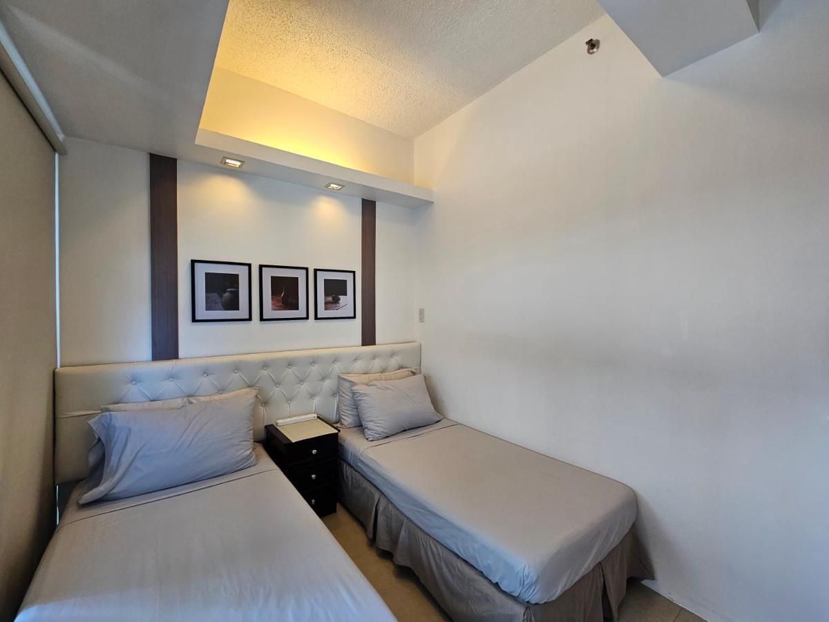 Spacious Studios Mandaluyong Luaran gambar