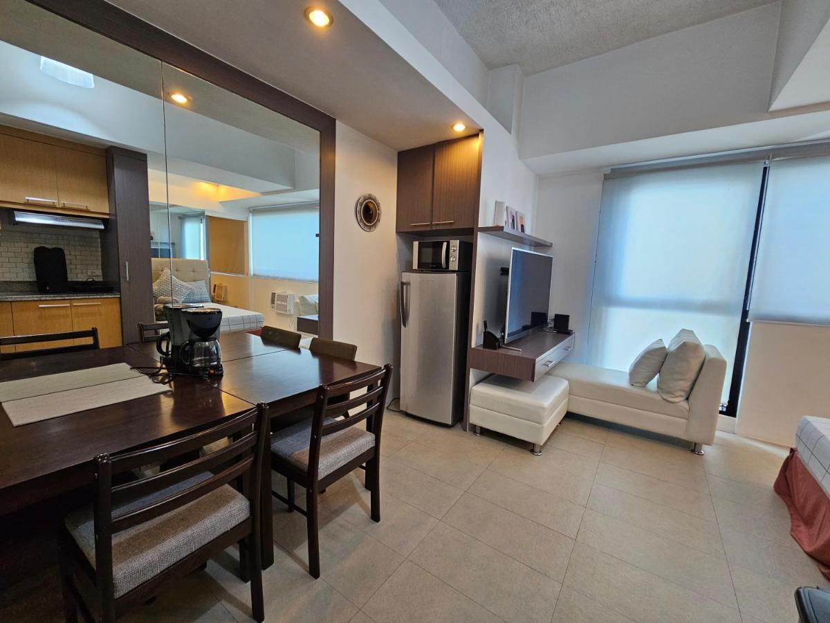 Spacious Studios Mandaluyong Luaran gambar